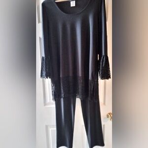 Slinky Brand women’s pantsuit